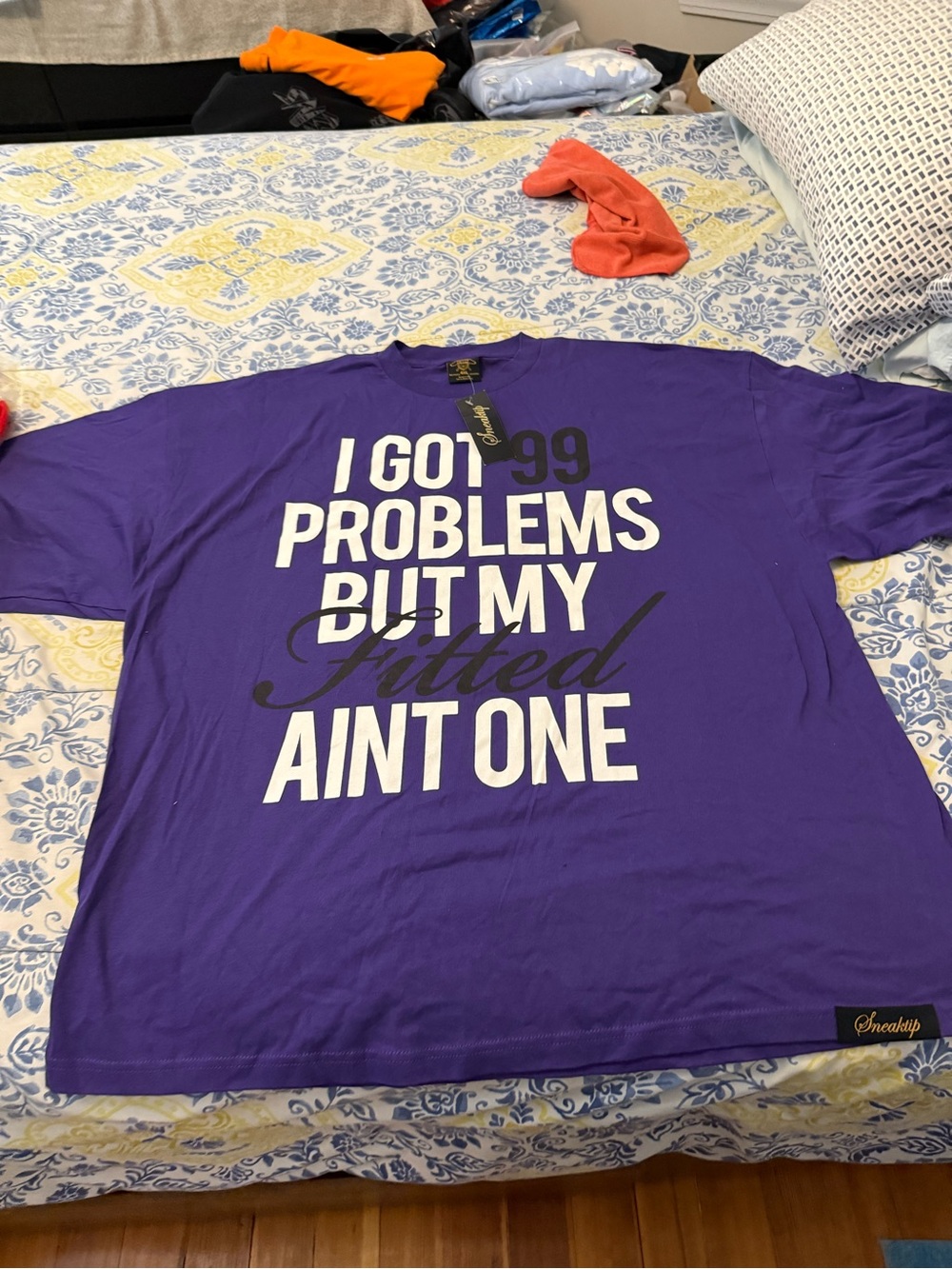 Sneaktip Purple Graphic Short-Sleeve Tee with Bold Statement